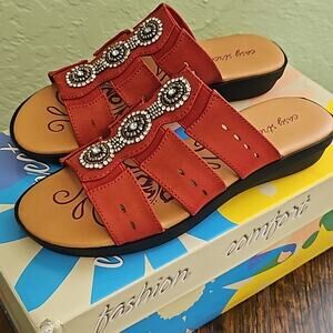 New Easy Street Nori sandals 7N